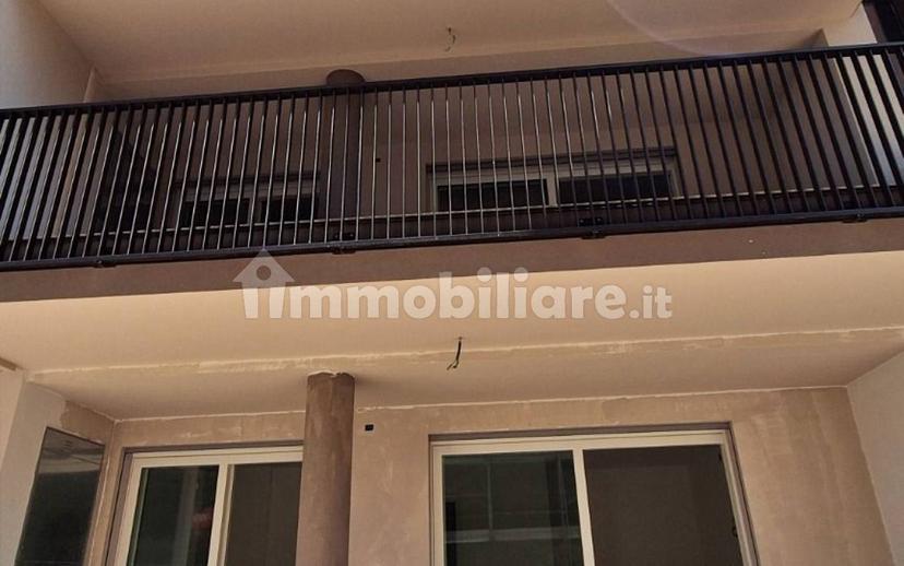 Trilocale via Venezia 42, Centro, Peschiera del Garda — foto 17 di 23