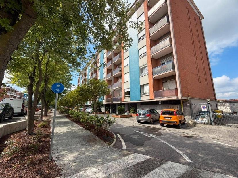 Quadrilocale viale po 64, Centro, Crescentino — foto 21 di 32