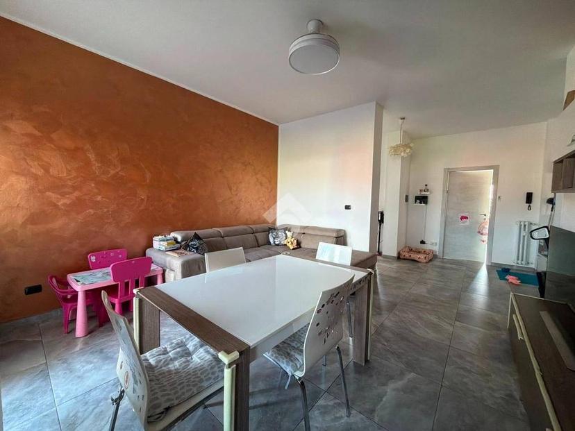 Quadrilocale viale po 64, Centro, Crescentino — foto 4 di 32