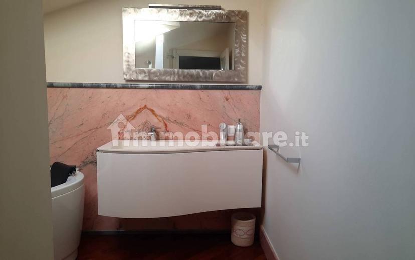 Villa plurifamiliare, buono stato, 209 m², Colombiera Molicciara, Castelnuovo Magra — foto 3 di 48