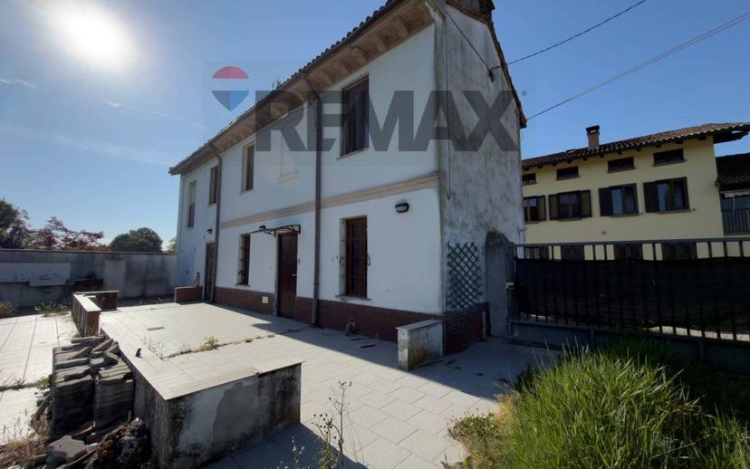 Terratetto unifamiliare via bovina 23, Centro, Mezzanino — foto 34 di 38