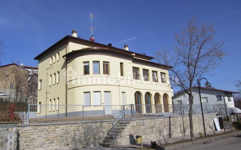 Trilocale viale Europa Unita 22, Centro, Tizzano Val Parma — foto 6 di 12