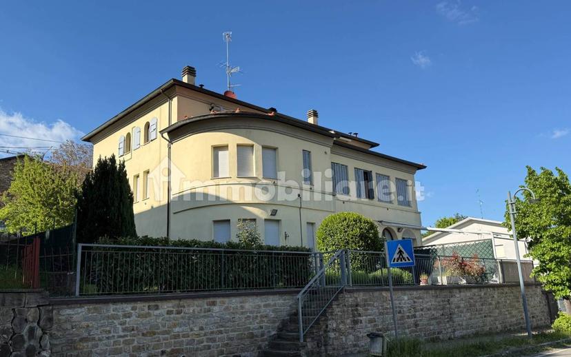 Trilocale viale Europa Unita 22, Centro, Tizzano Val Parma — foto 11 di 12