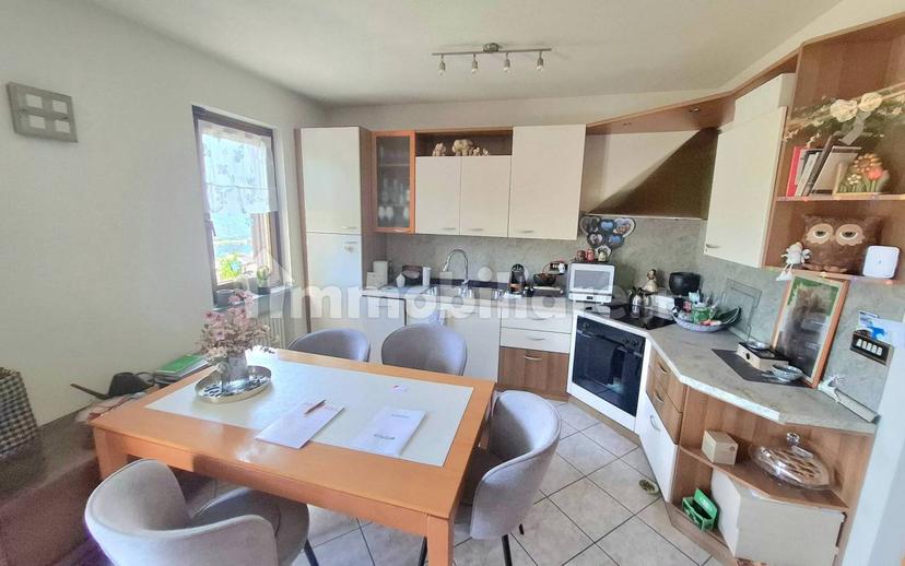Bilocale frazione Merlin 13/d, Centro, Chatillon — foto 13 di 18
