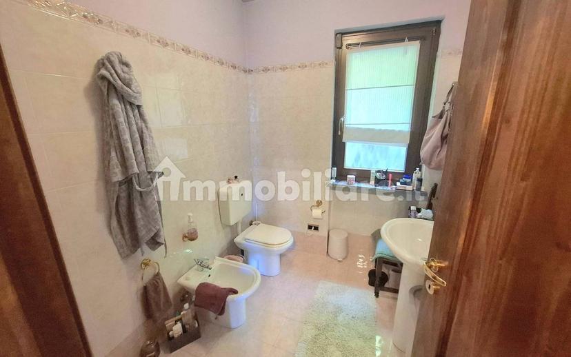 Bilocale frazione Merlin 13/d, Centro, Chatillon — foto 3 di 18