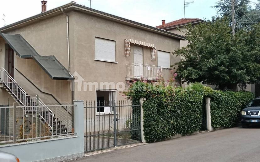Terratetto plurifamiliare via San Carlo Borromeo 5, Centro, Guastalla — foto 6 di 20