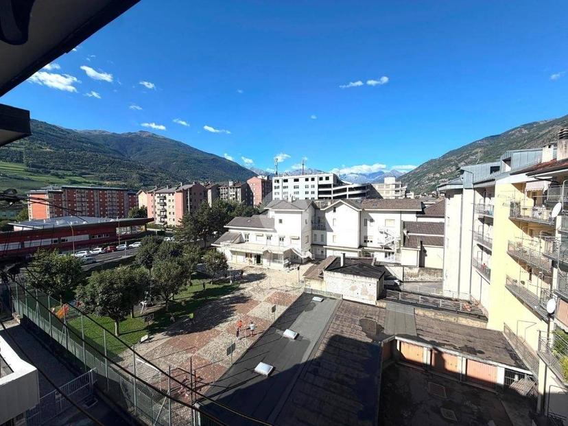 Bilocale corso Battaglione Aosta 73, Centro, Aosta — foto 18 di 26