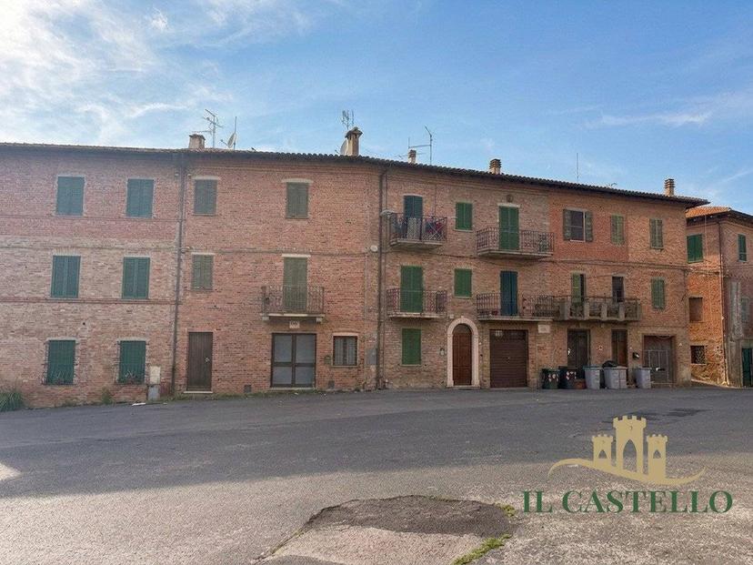 Monolocale piazza San Pietro, Pozzuolo, Castiglione del Lago — foto 2 di 9