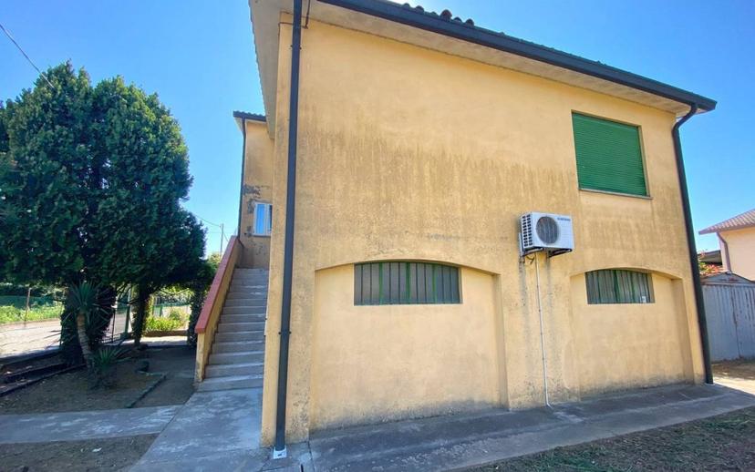 Villa bifamiliare via Papa Giovanni Ventitreesimo 13, Ca' Morosini, Sant'Urbano — foto 21 di 23