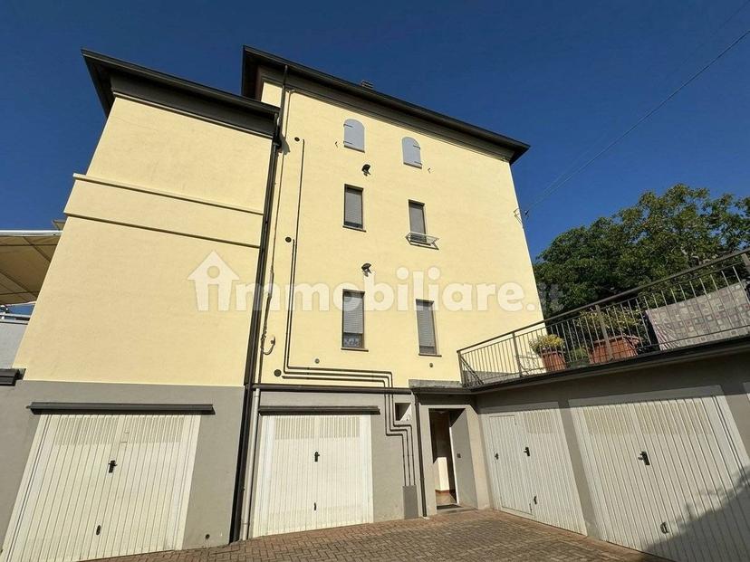 Trilocale viale Europa Unita 22, Centro, Tizzano Val Parma — foto 12 di 12