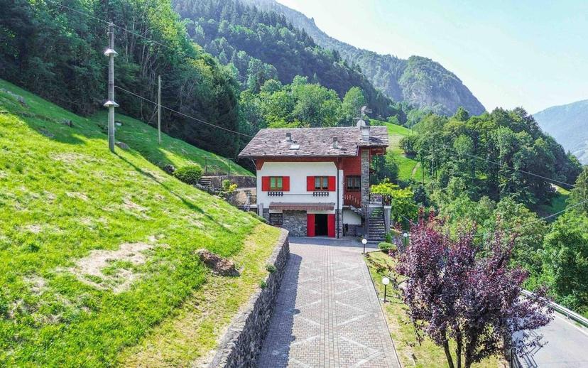 Villa unifamiliare via San Bartolomeo 6, Gromo — foto 12 di 15