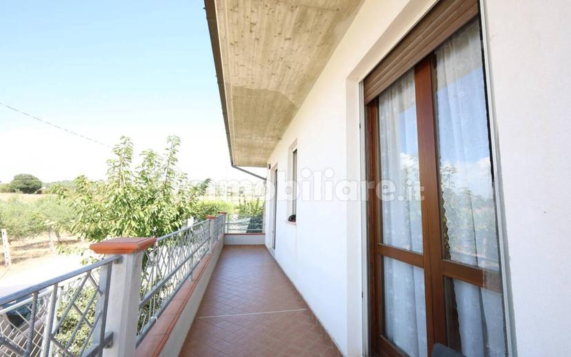 Villa unifamiliare via Aurelio Saliceti, San Giovanni, Roseto degli Abruzzi — foto 12 di 26