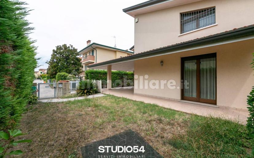 Villa unifamiliare via Monte Olimpo 28, San Donà di Piave — foto 14 di 57