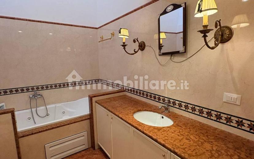 Villa a schiera via San Giovanni Bosco 4, Centro, Conversano — foto 16 di 18