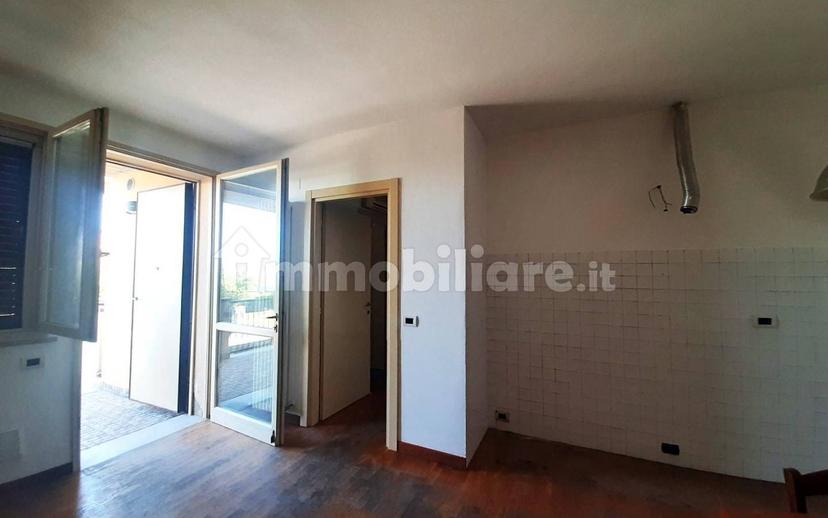 Trilocale via Anna Magnani, Centro, Longiano — foto 46 di 50