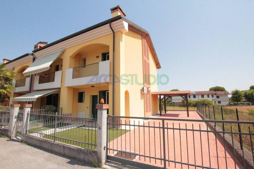 Villa a schiera via Monte San Michele, Centro, Quinto Vicentino — foto 40 di 47