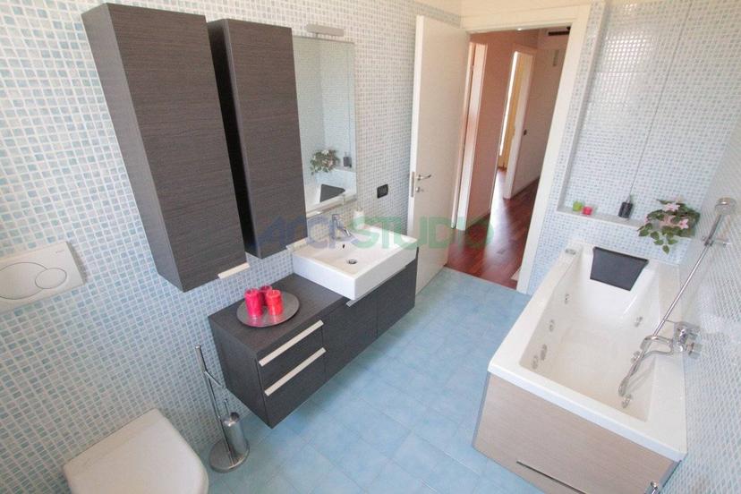 Villa a schiera via Monte San Michele, Centro, Quinto Vicentino — foto 42 di 47