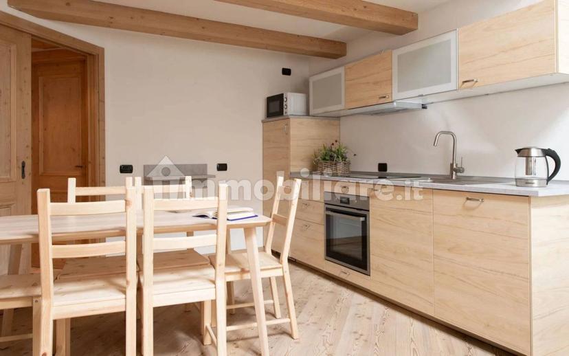 Bilocale via Roma, 39, Centro, Bormio — foto 11 di 14