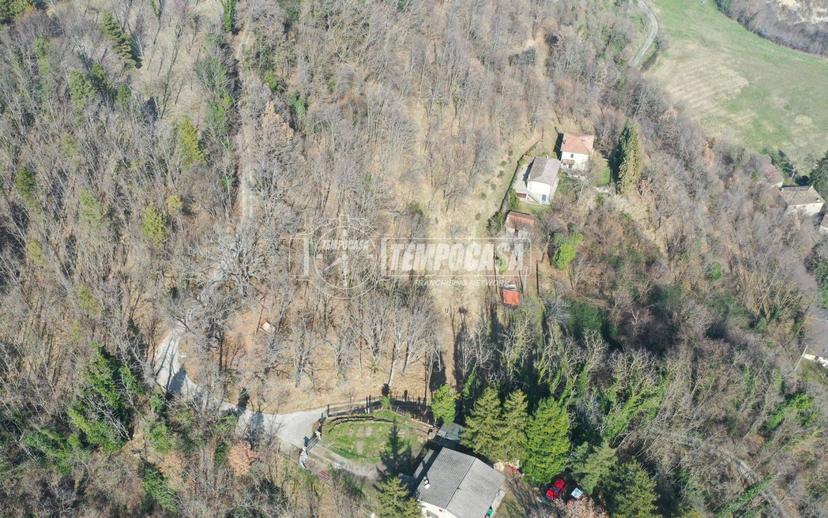 Terratetto unifamiliare via Giugnano 99/99, Marano, Gaggio Montano — foto 3 di 46
