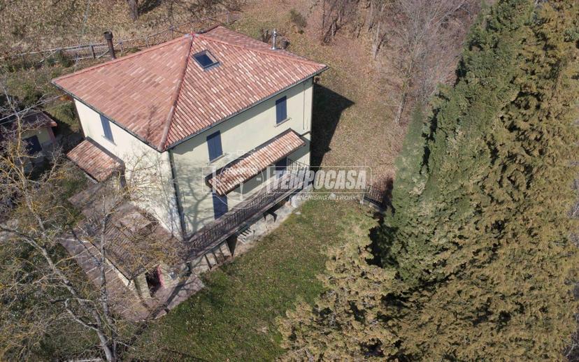 Terratetto unifamiliare via Giugnano 99/99, Marano, Gaggio Montano — foto 31 di 46