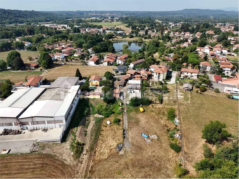Rustico via Valsesia, 3, Centro, Castelletto Sopra Ticino — foto 13 di 16