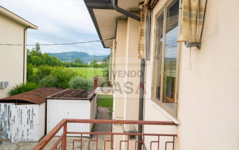 Villa unifamiliare via dei Platani, 3, Centro, Arzignano — foto 9 di 45