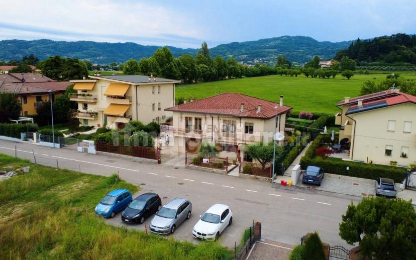 Villa unifamiliare via dei Platani, 3, Centro, Arzignano — foto 8 di 45