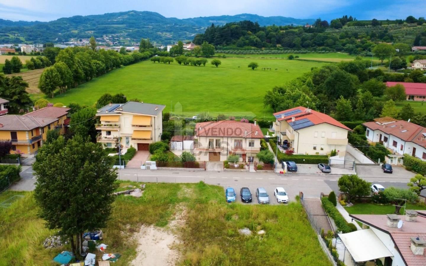 Villa unifamiliare via dei Platani, 3, Centro, Arzignano