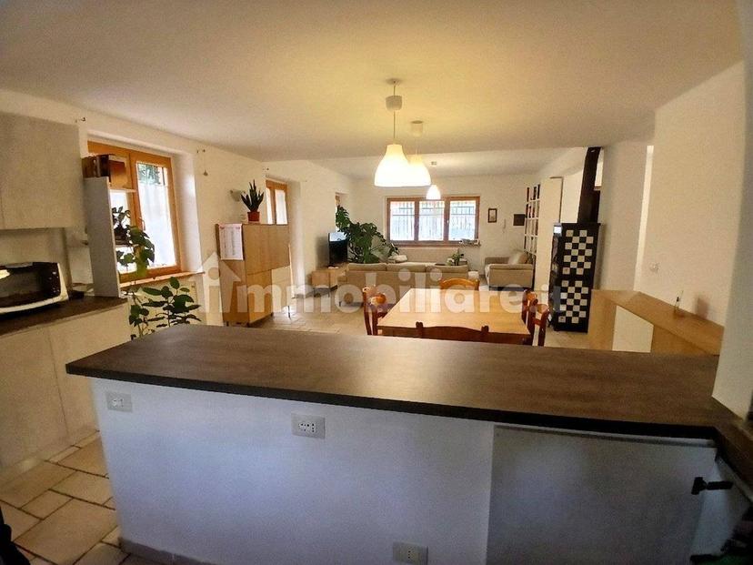 Villa unifamiliare, ottimo stato, 250 m², Bellavista - Pianola, L'Aquila — foto 38 di 40