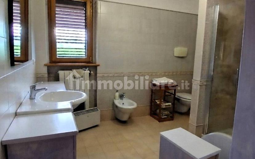 Villa unifamiliare, ottimo stato, 250 m², Bellavista - Pianola, L'Aquila — foto 39 di 40