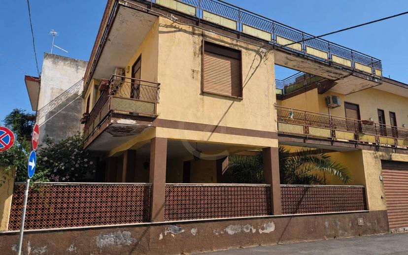 Villa unifamiliare via Ulivi 73, Centro, San Gregorio di Catania — foto 25 di 35