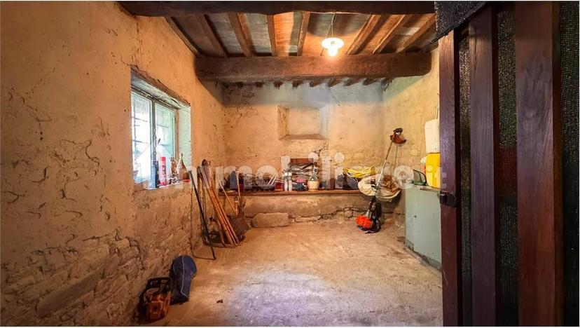 Casale via Luigi Angelini, Città di Castello — foto 11 di 41