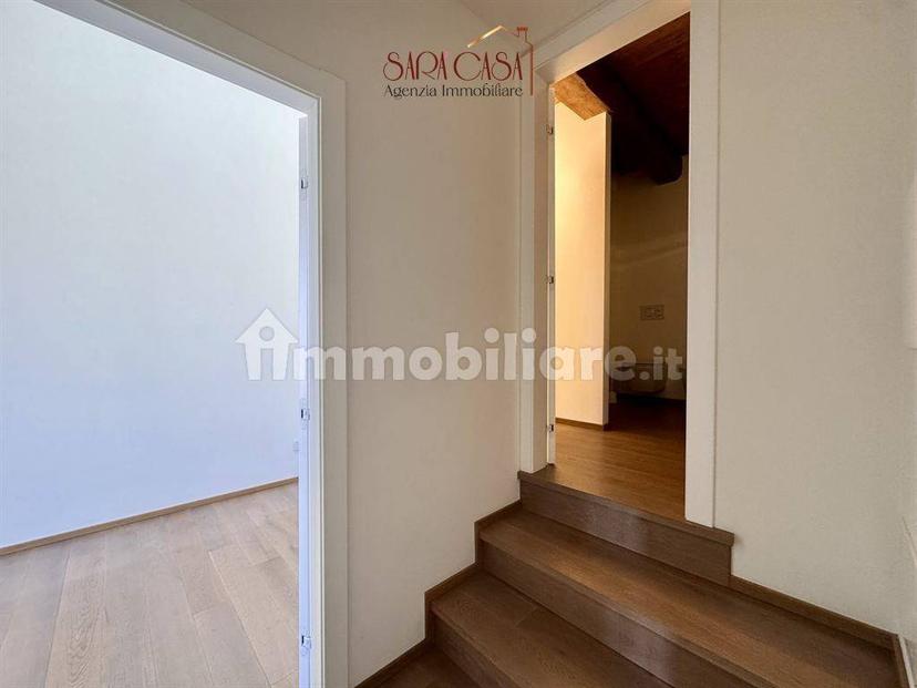 Trilocale ottimo stato, secondo piano, Faenza