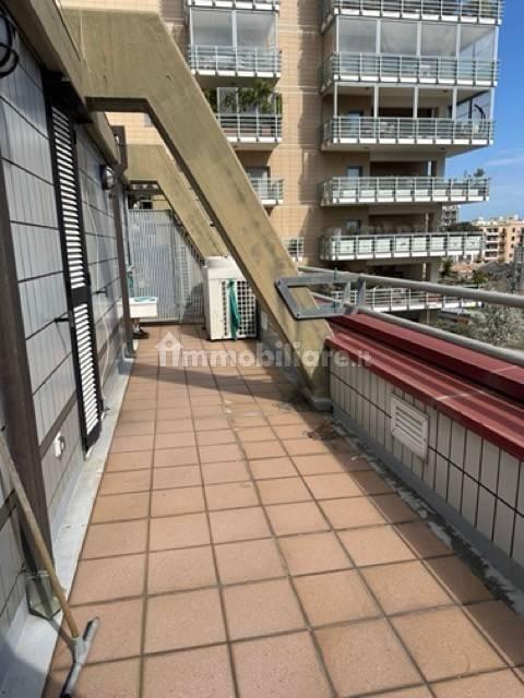 Attico via Giovanni Amendola 52, Japigia, Bari — foto 2 di 23