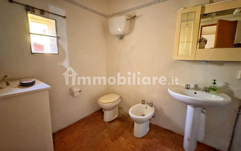 Casale via Luigi Angelini, Città di Castello — foto 16 di 41