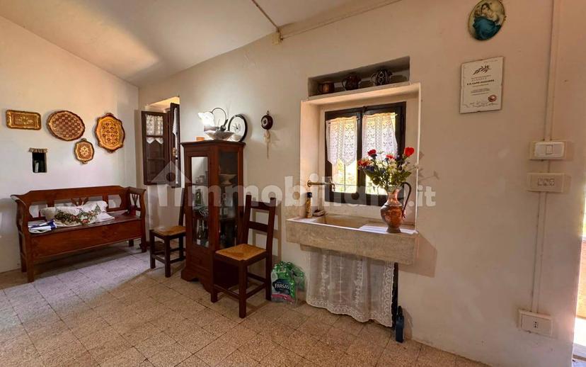 Casale via Luigi Angelini, Città di Castello — foto 4 di 41