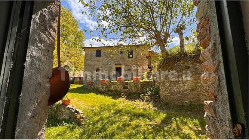 Casale via Luigi Angelini, Città di Castello — foto 14 di 41