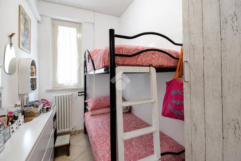 Trilocale via L. Settembrini, Centro, Roseto degli Abruzzi — foto 7 di 18