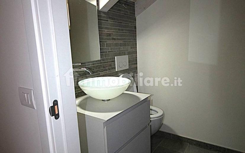 Appartamento via Giovanola 30, Centro, Cannobio — foto 26 di 48