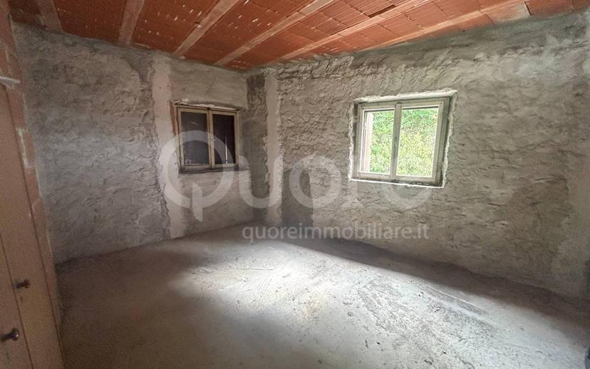 Terratetto plurifamiliare via Divisione Julia 36, Tarcento — foto 2 di 24