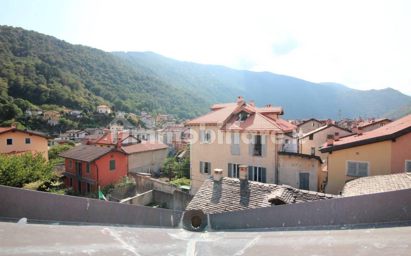 Appartamento via Giovanola 30, Centro, Cannobio
