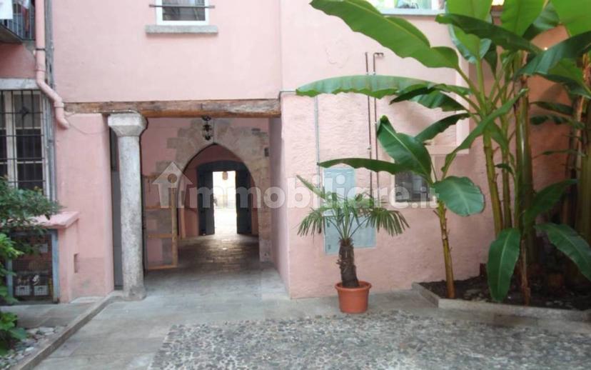 Appartamento via Giovanola 30, Centro, Cannobio — foto 2 di 48