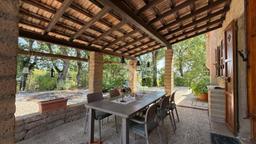 Villa unifamiliare via Poramaiolo 41, Baschi