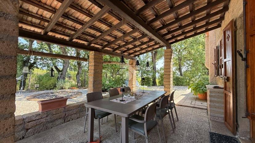 Villa unifamiliare via Poramaiolo 41, Baschi
