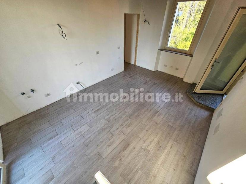Trilocale vicolo Luigi Rho 101, Meda