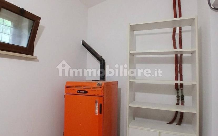Villa unifamiliare, ottimo stato, 250 m², Bellavista - Pianola, L'Aquila — foto 2 di 40