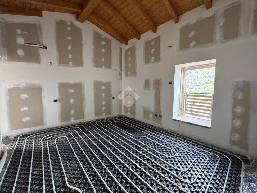 Villa bifamiliare via IV Novembre 22, Casazza — foto 11 di 27