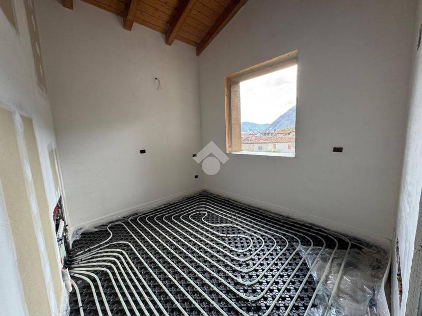 Villa bifamiliare via IV Novembre 22, Casazza — foto 21 di 27