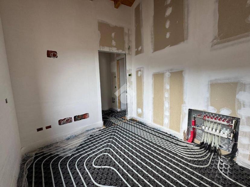 Villa bifamiliare via IV Novembre 22, Casazza — foto 16 di 27