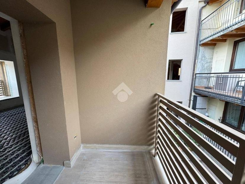 Villa bifamiliare via IV Novembre 22, Casazza — foto 4 di 27